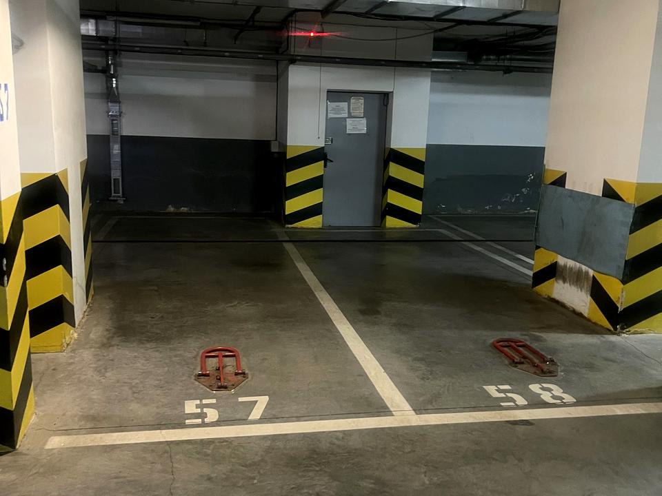 1839627953092448