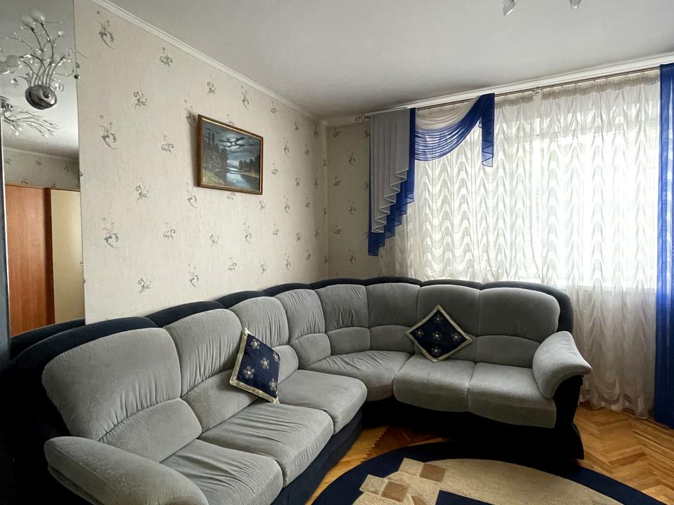 1800371531876453