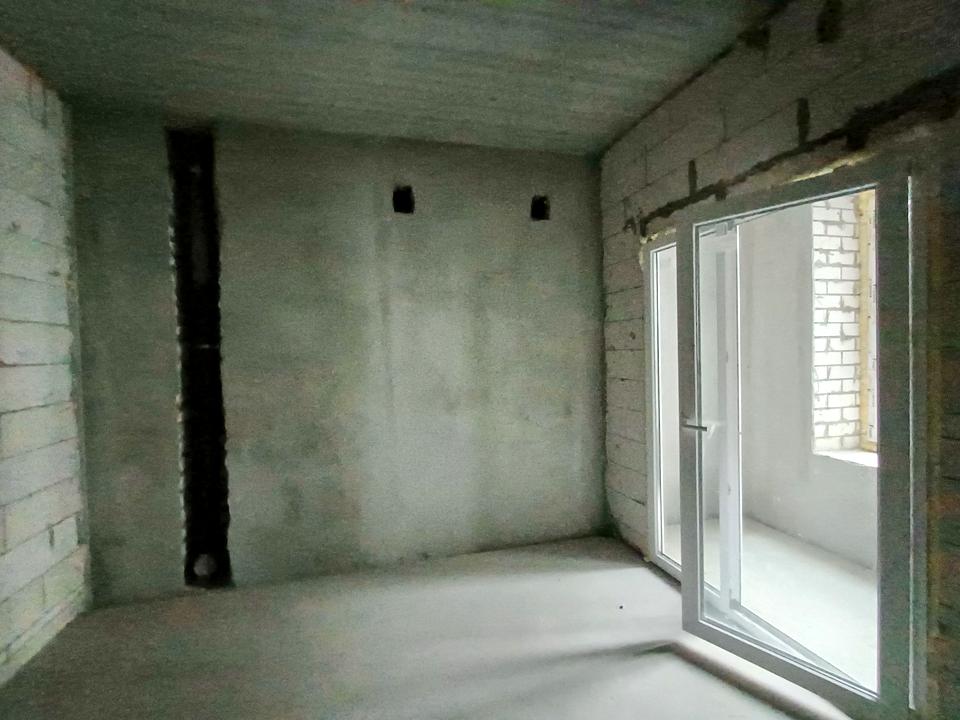 1834015229915470