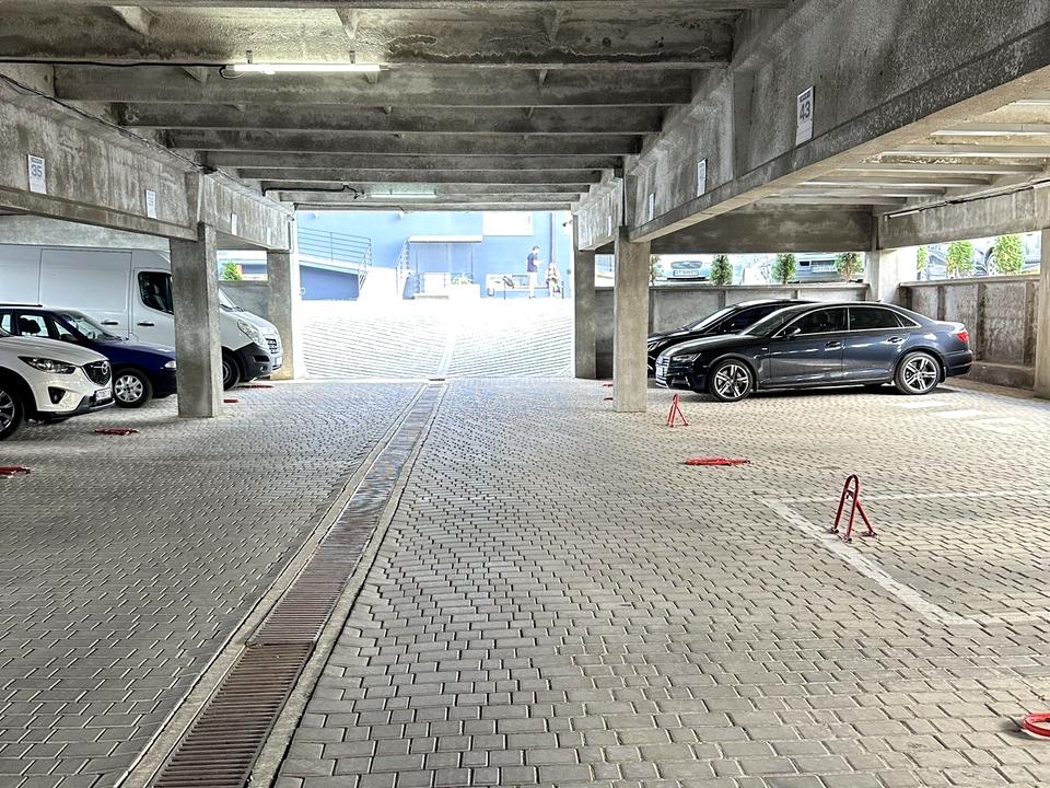 1842700040664475