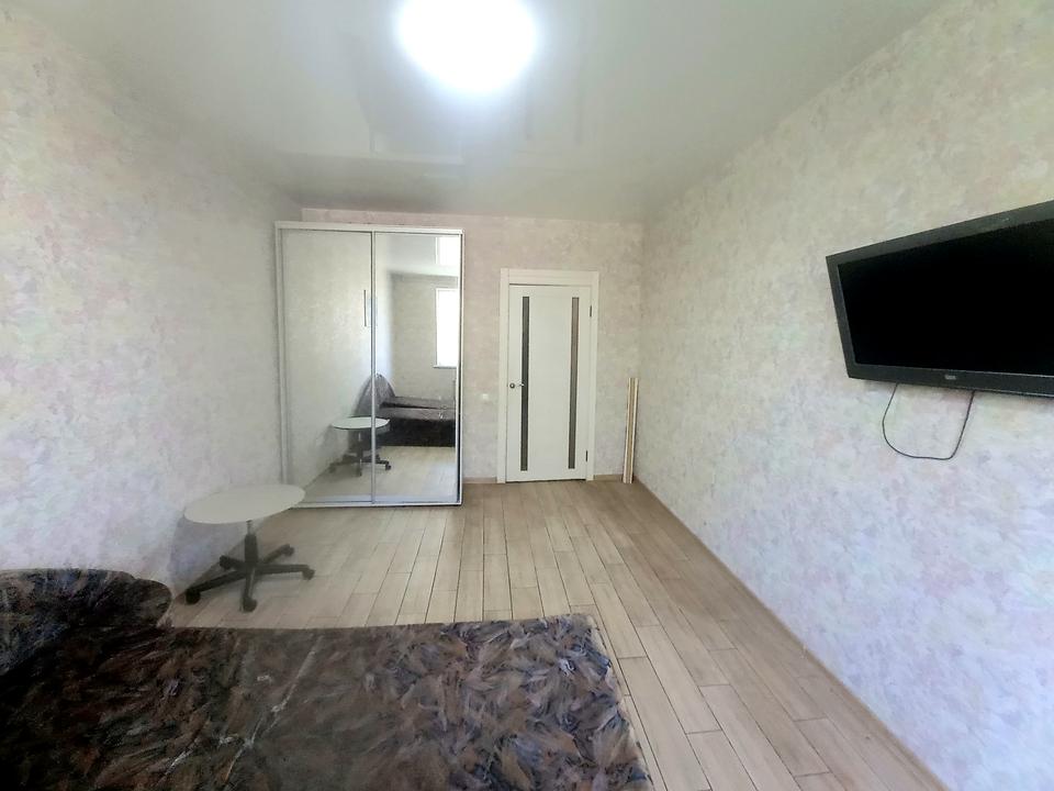 1842678149610493