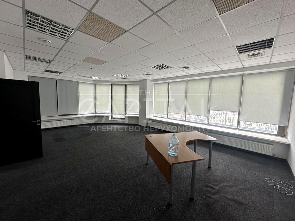 1841165465352498
