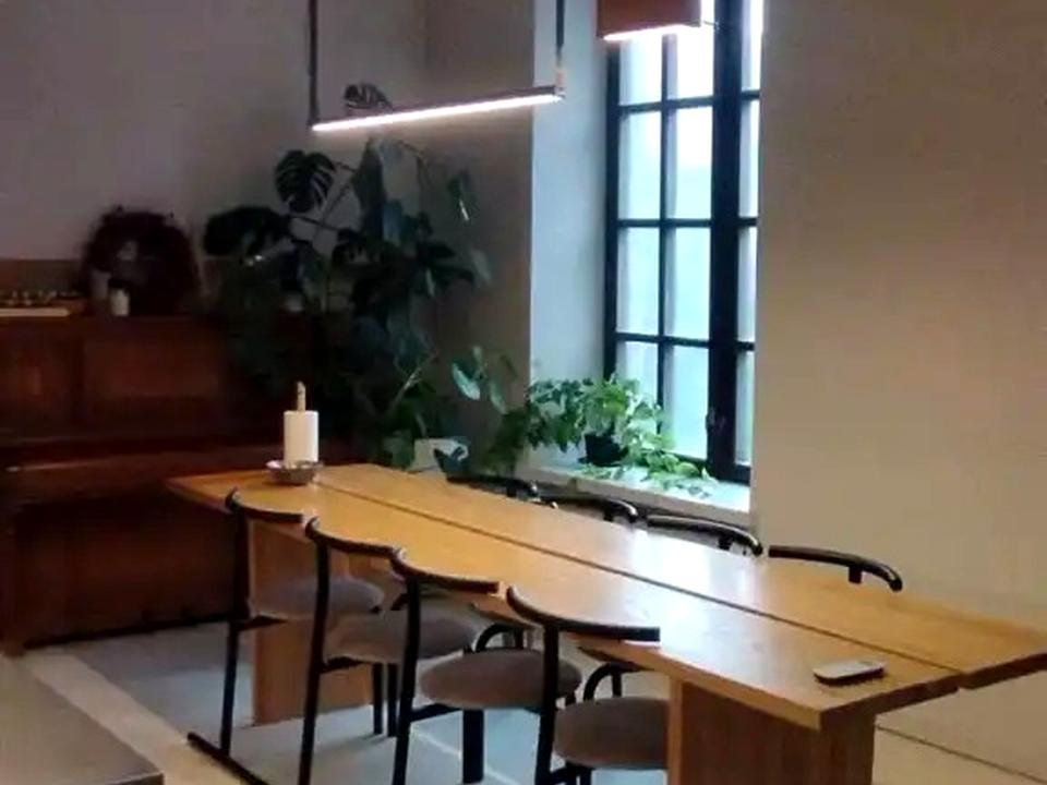 1841693063777536