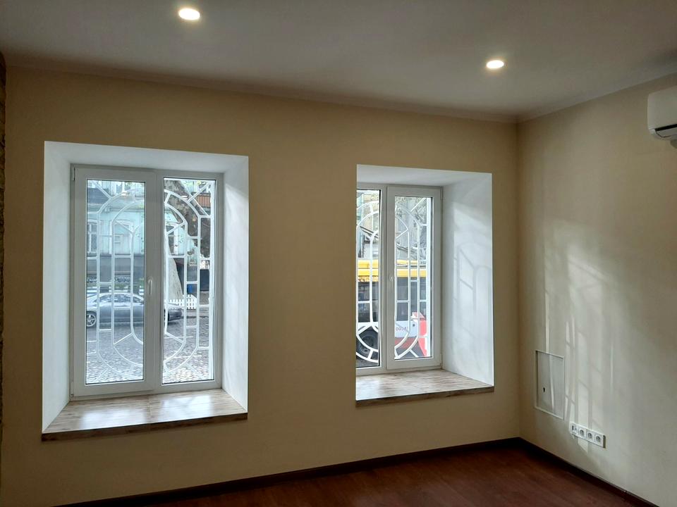 1784369305476608