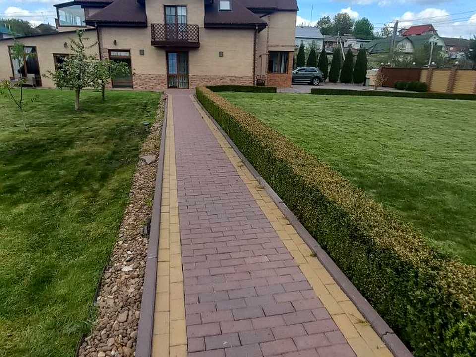 1843414647892061