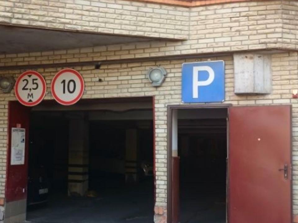 1836341728106063