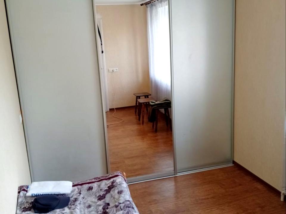 1840778922077638