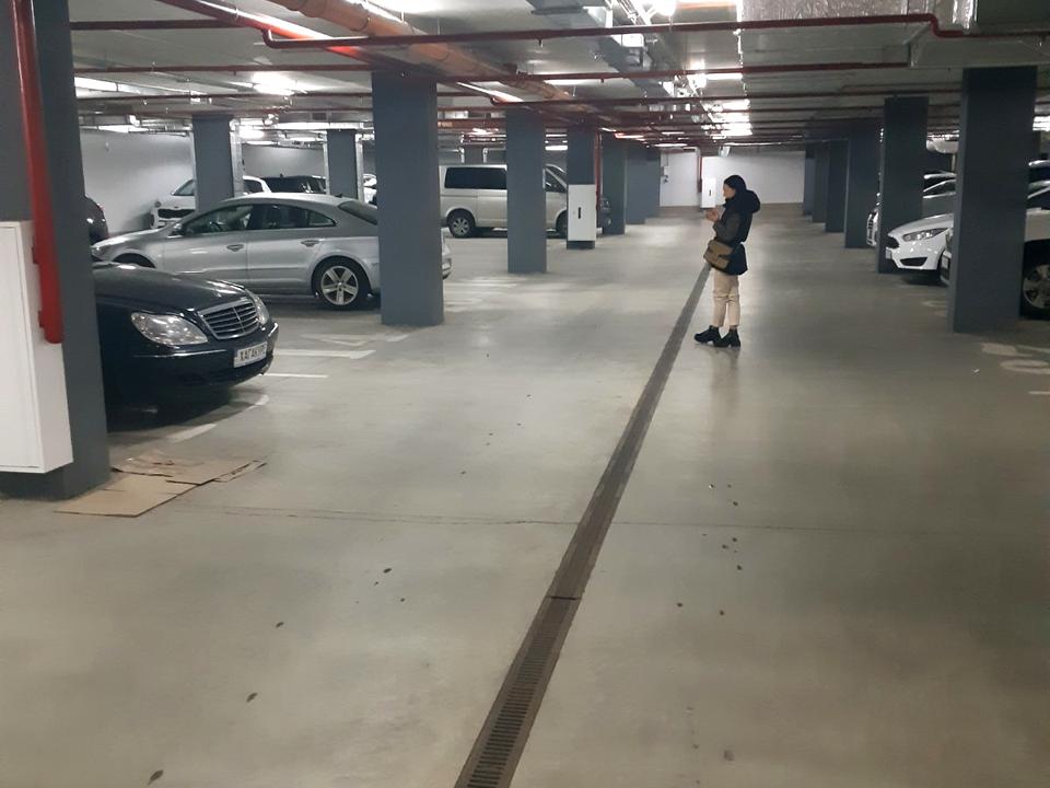 1844172335995677