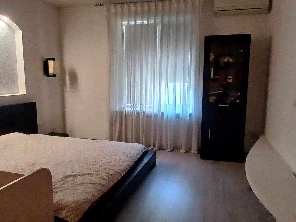 1842790774510068