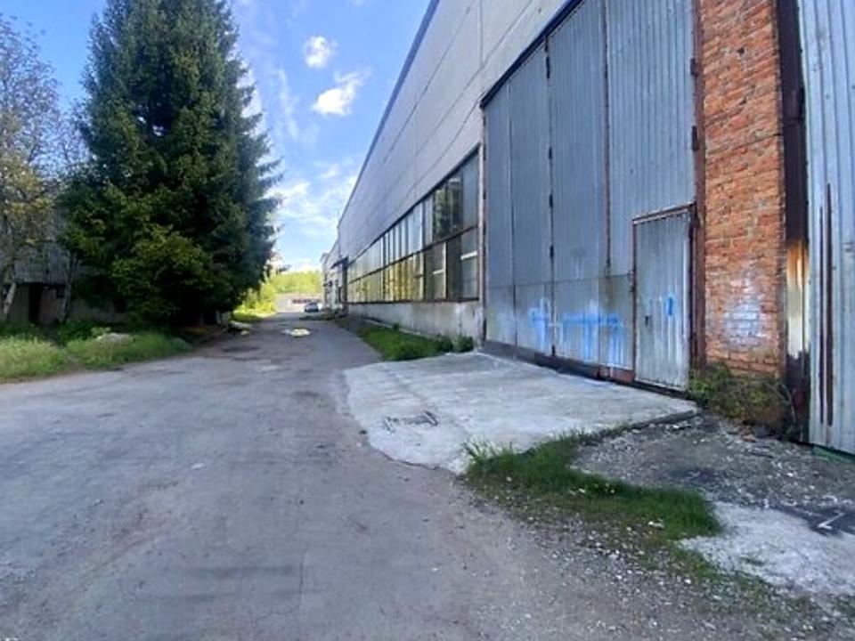 1844677126404682