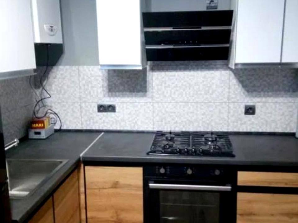 1842778935069716