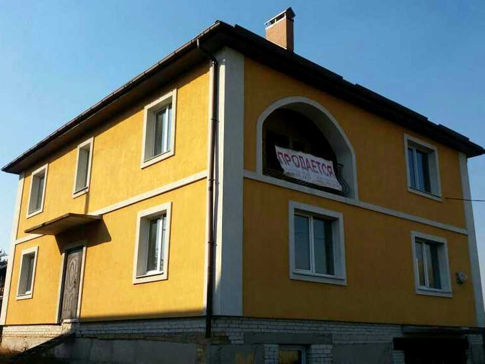 1689795220770732