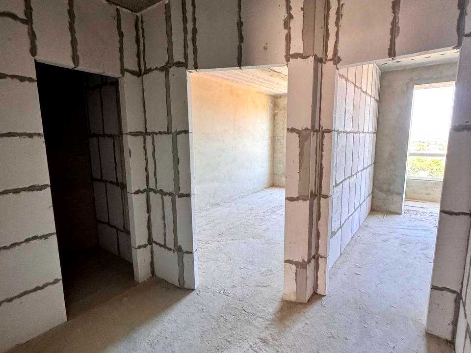 1837086461189735