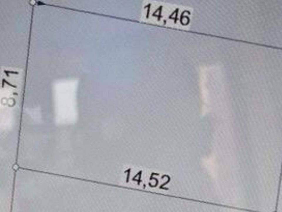 1837968571829741