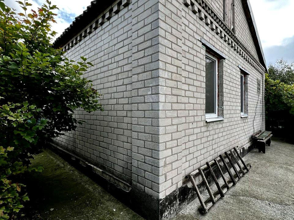 1813774219411845