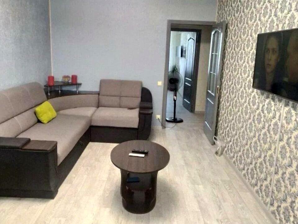 1836976240879847