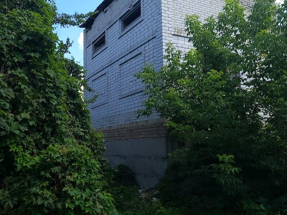 1837782157672852
