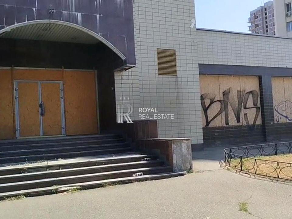 1839825349966882