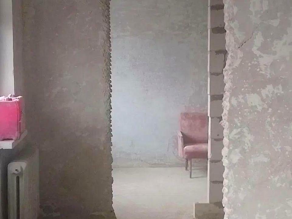 1837239819417884