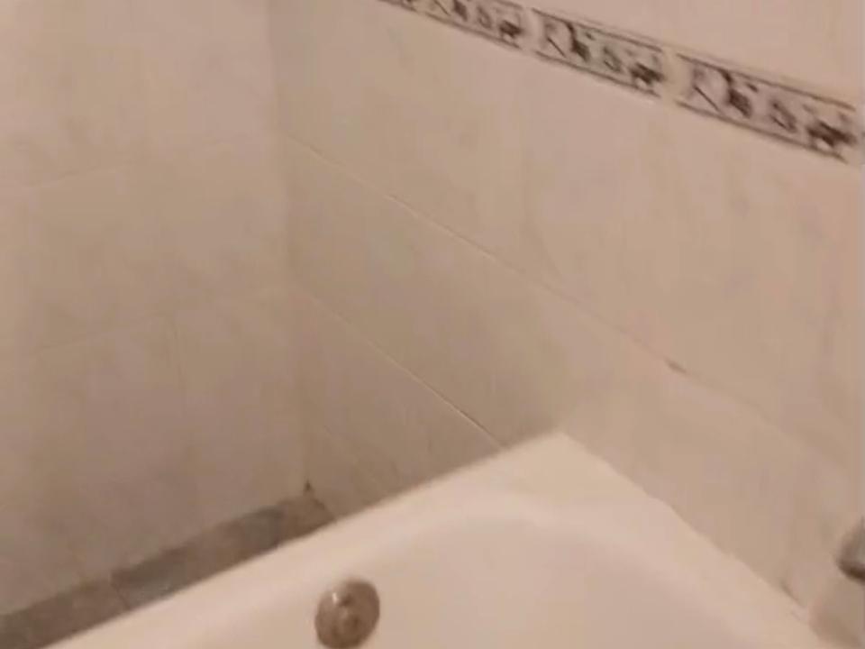 1843312989898890
