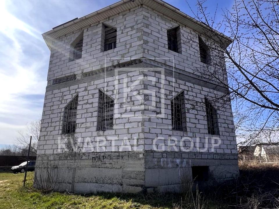 1845593841045900
