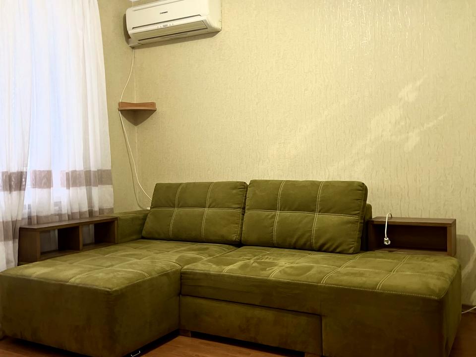1813064955565911