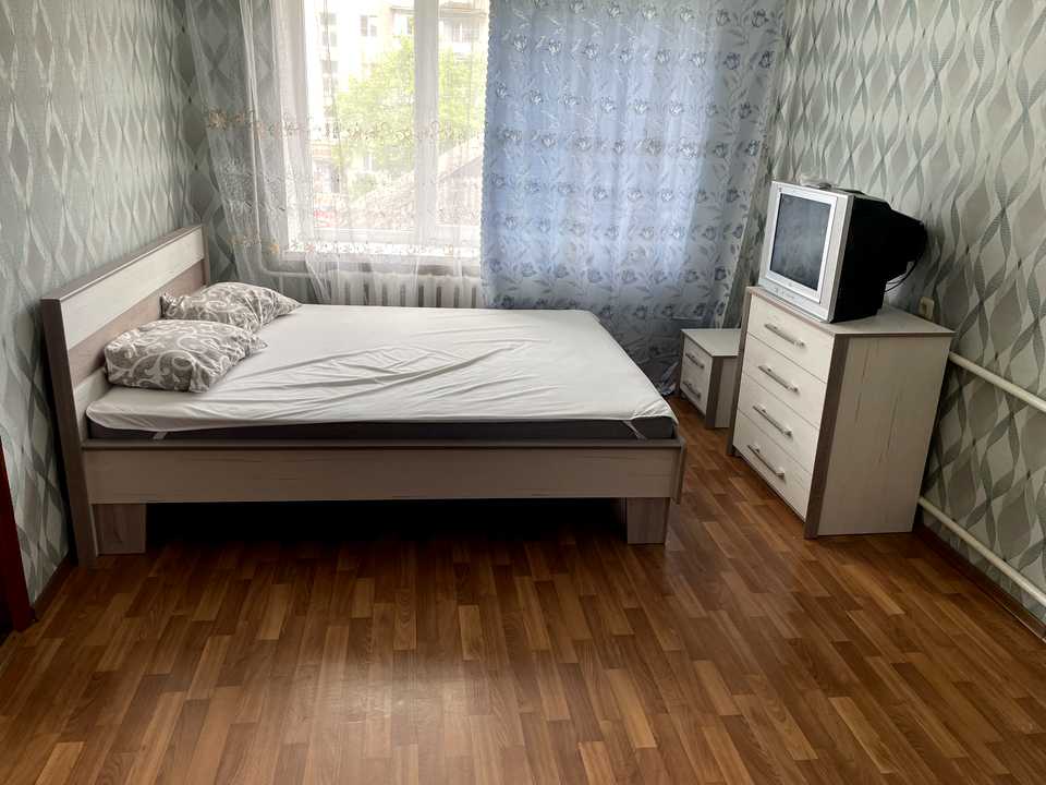 1806071774283935