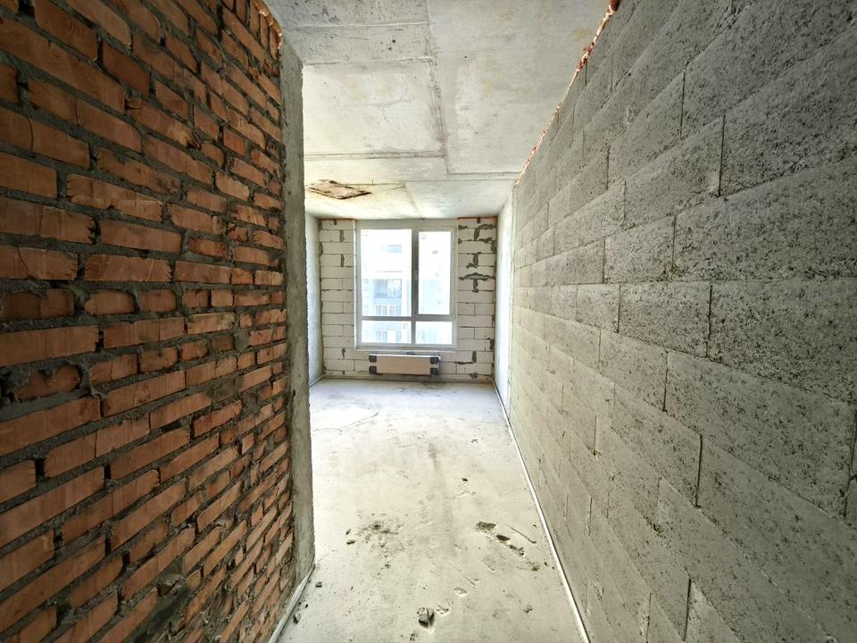 1829096330589954