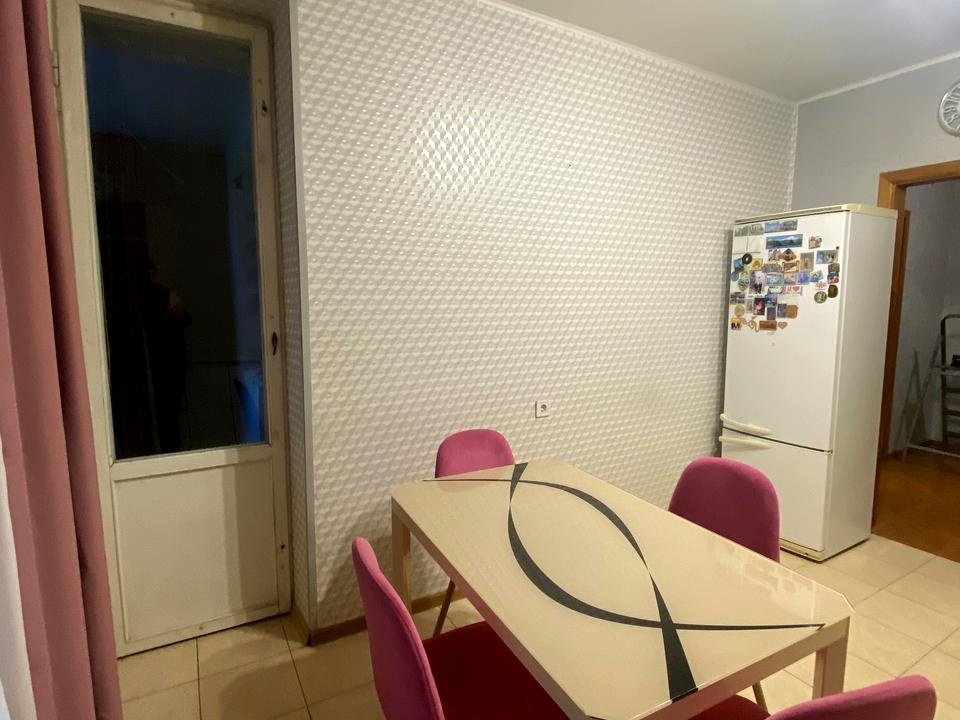 1789991001467980