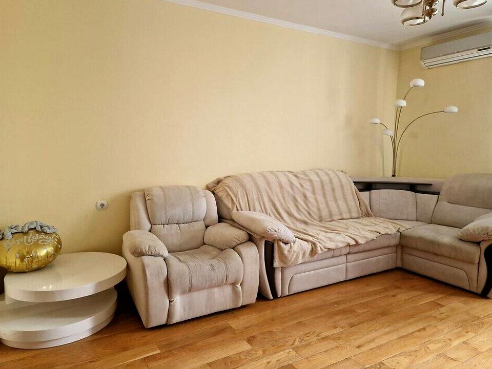 1832163603643994