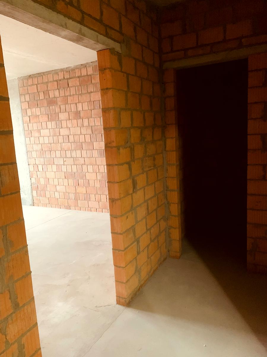 1828475327698000