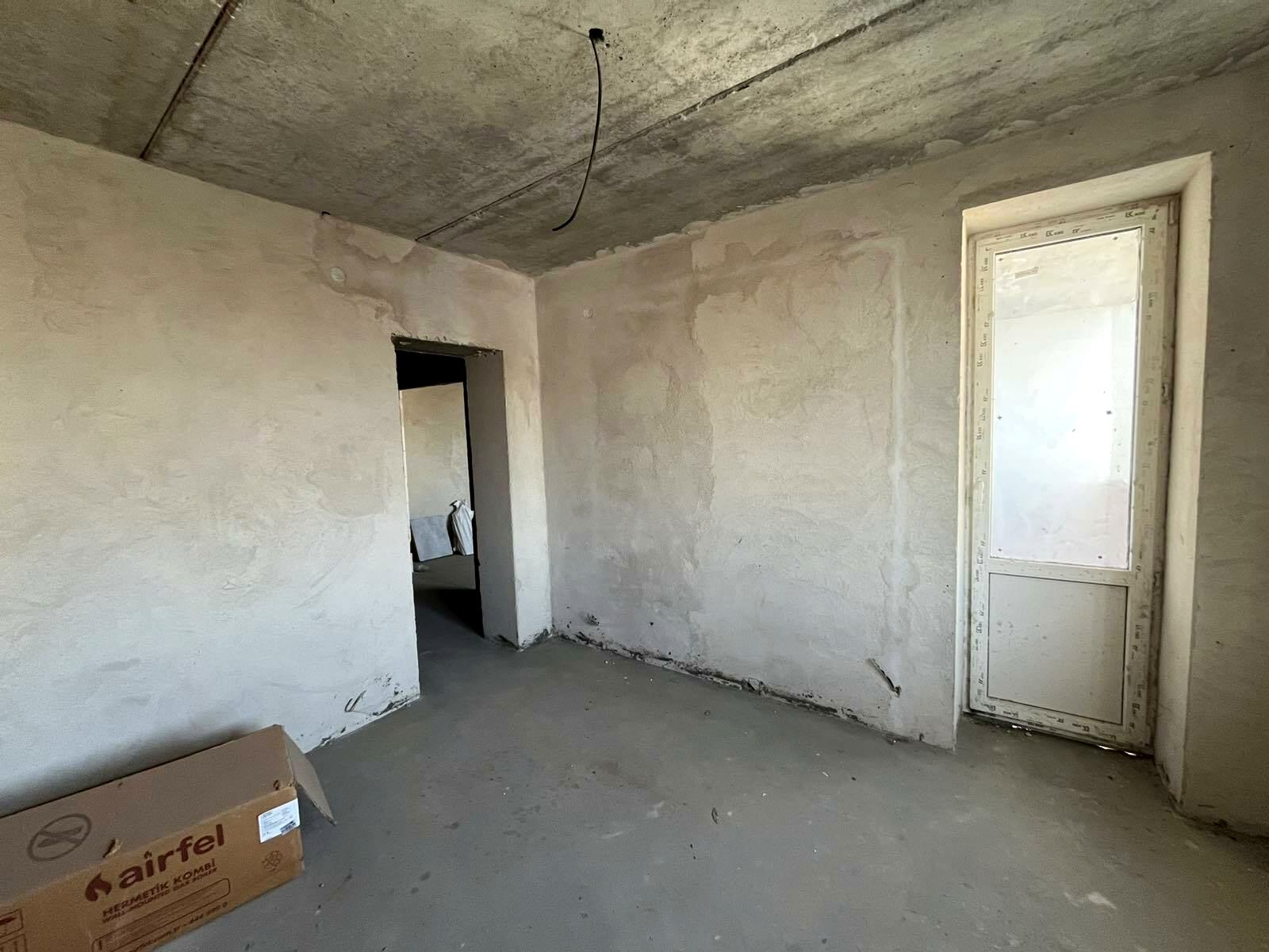 1819414677093010