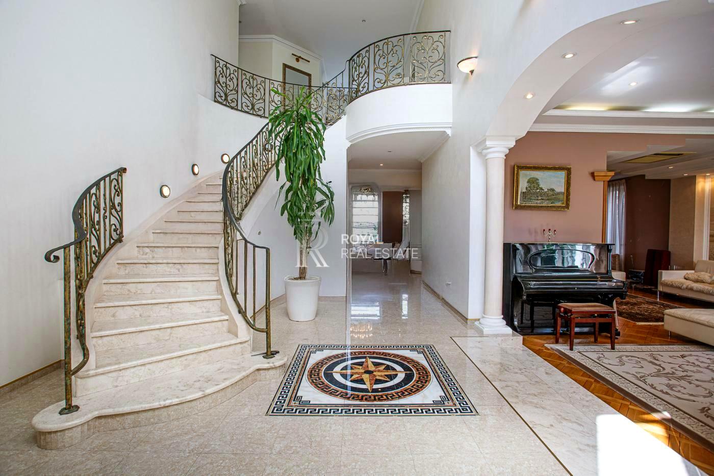 Дом по адресу ул. Береговая (площадь 962 м²) - Atlanta.ua - фото 5