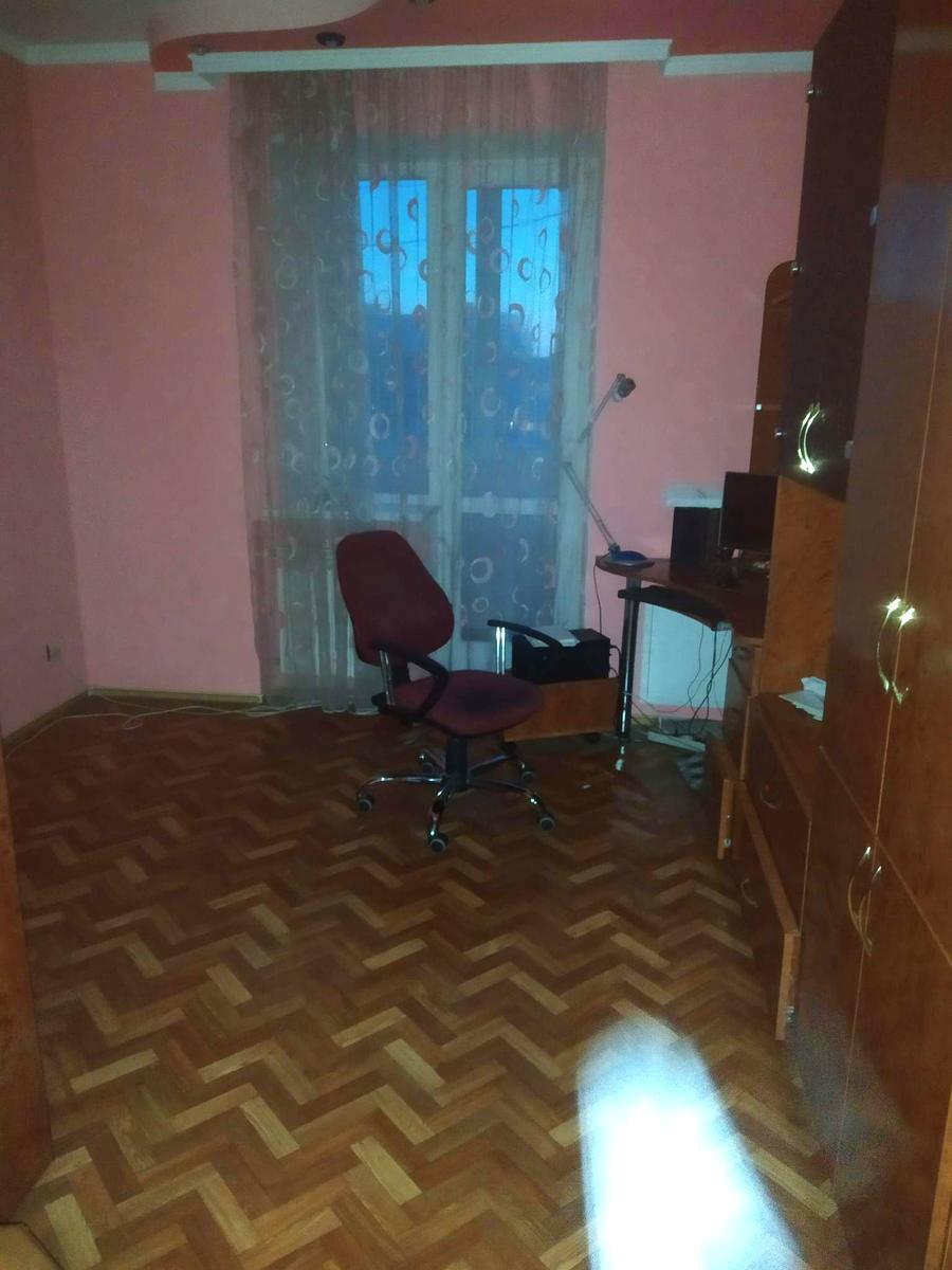 1842705340834100