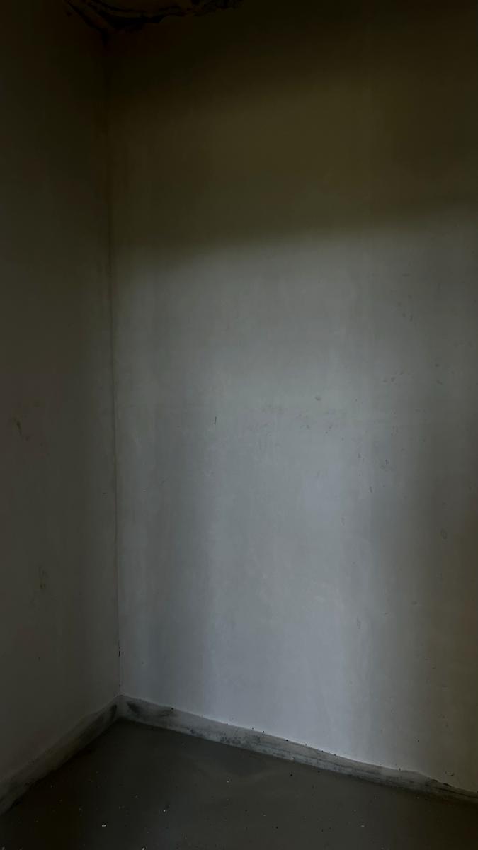 1842087947544103