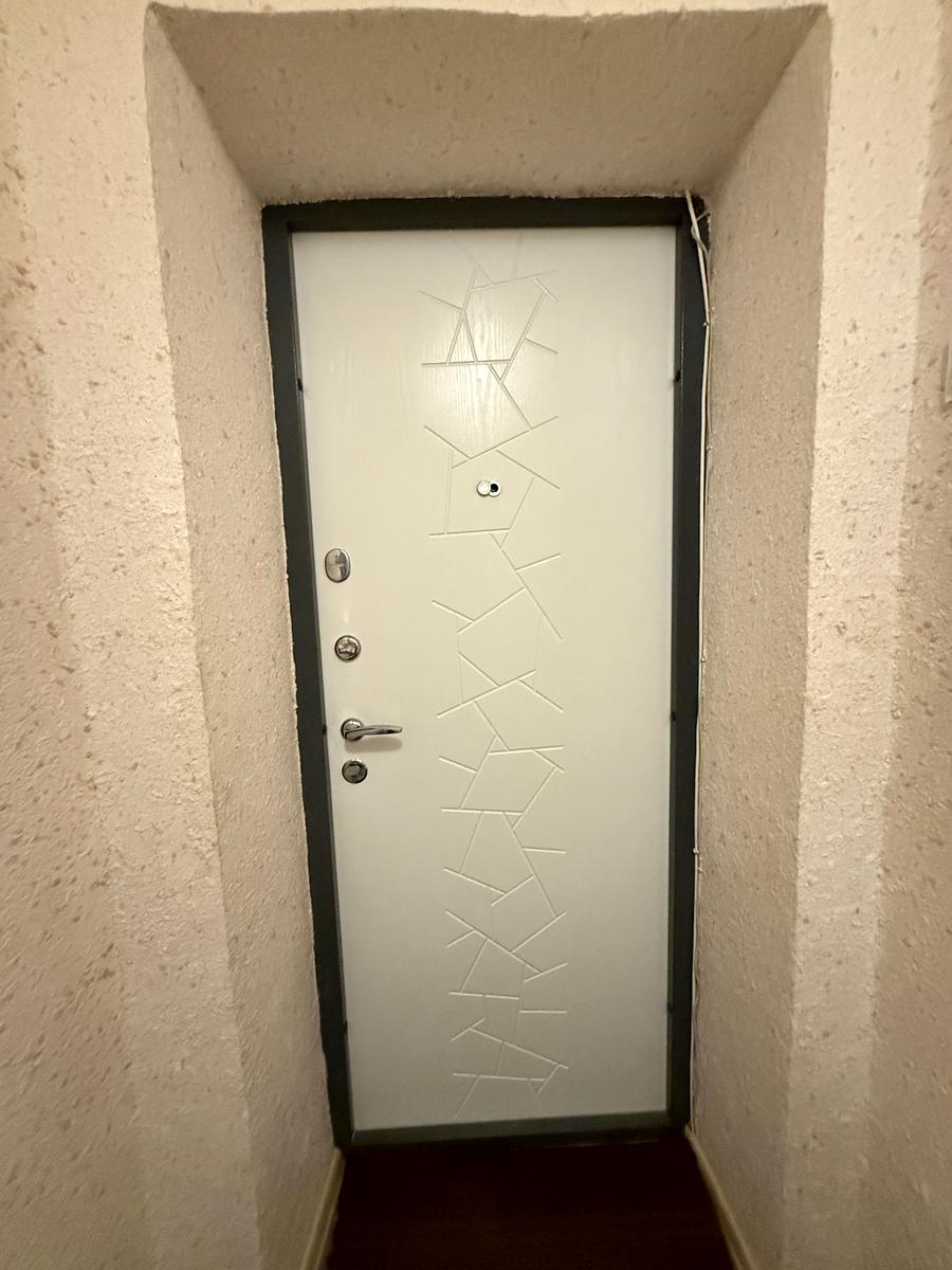 1837731962788105