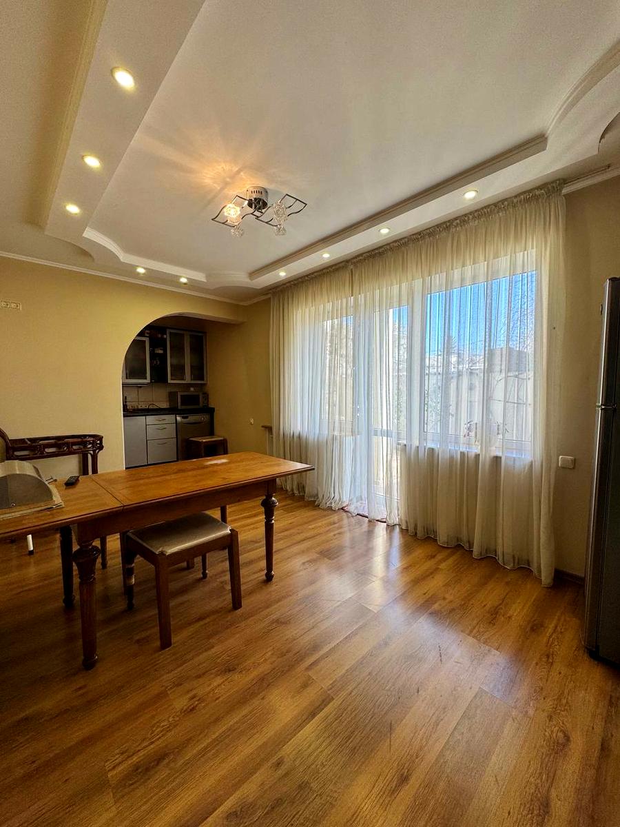 Дом по адресу ул. Днепровская (площадь 290 м²) - Atlanta.ua - фото 7