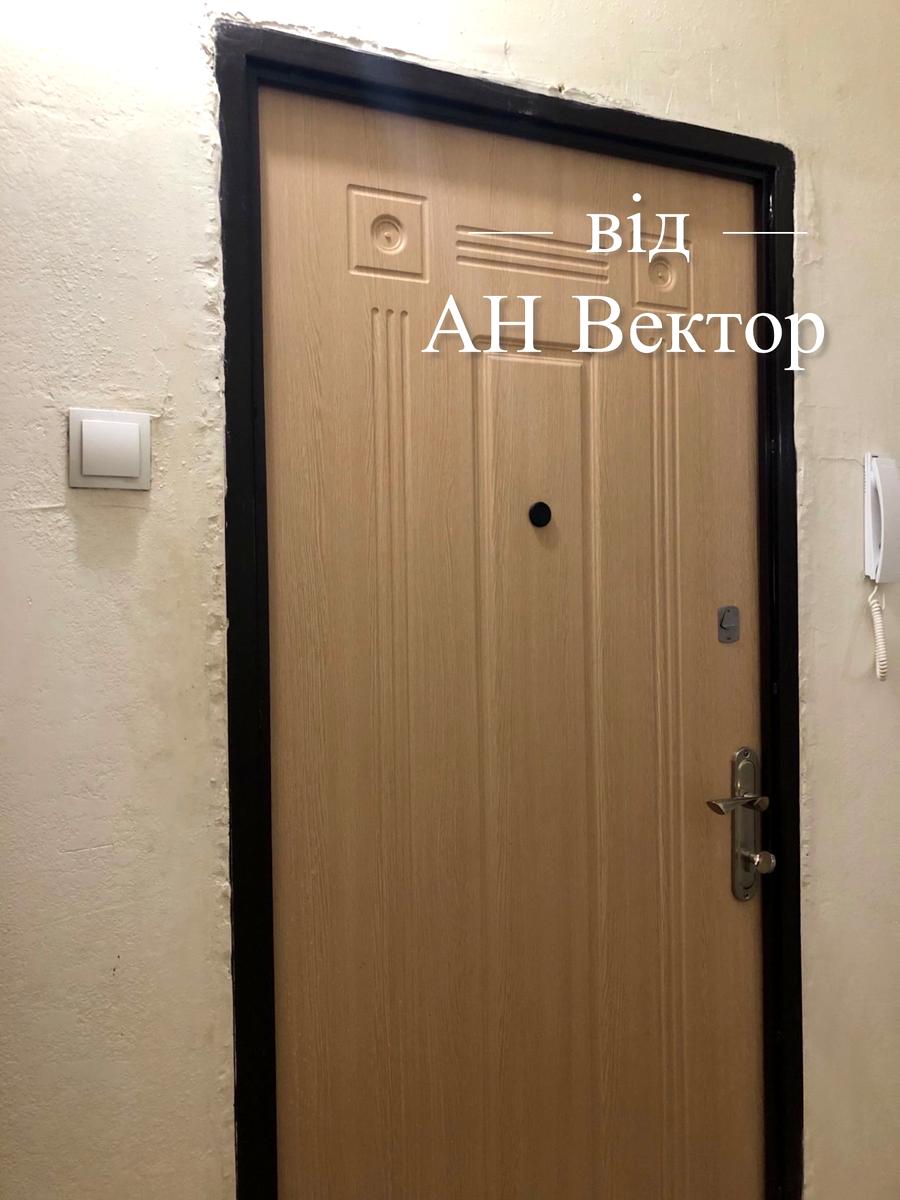 1844882878396011