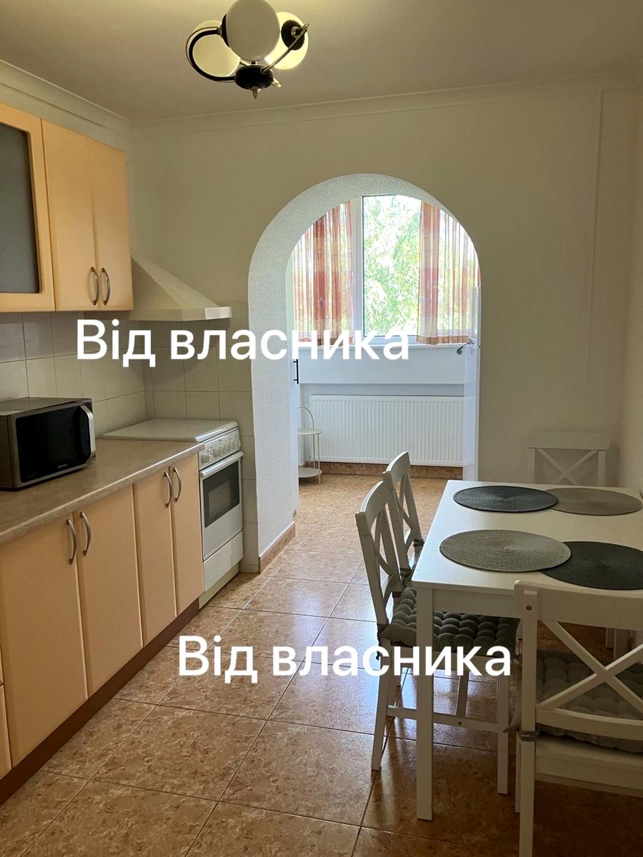 1842892579372114