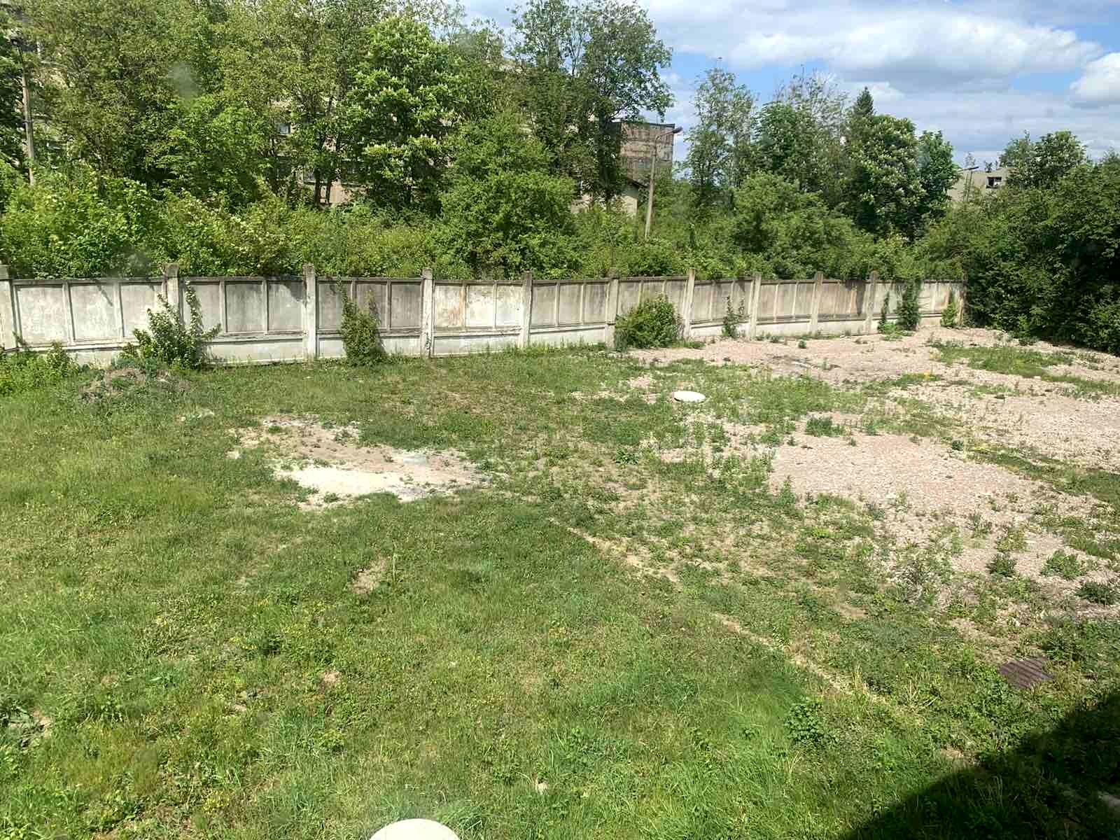 1799675742330115