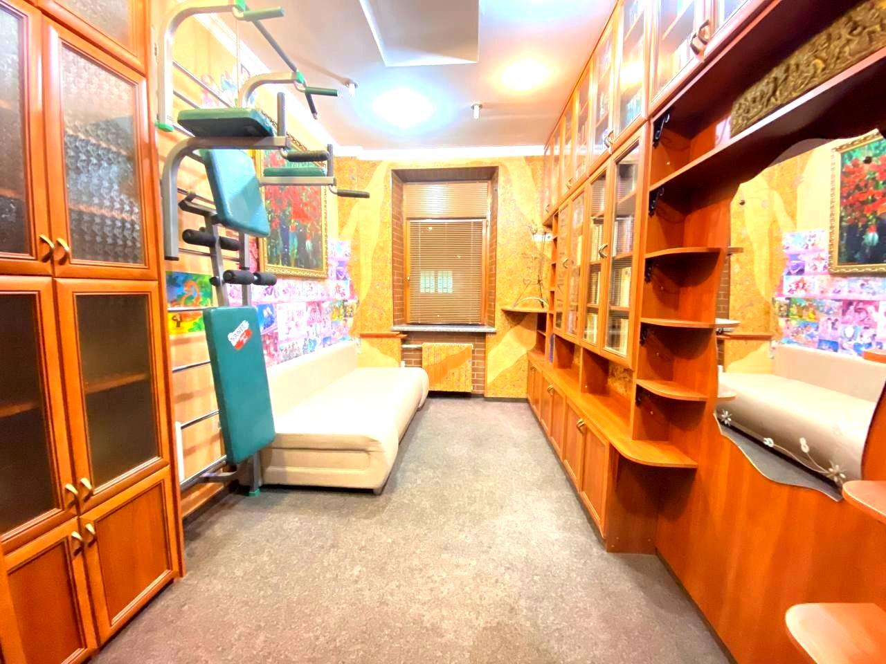 1845304886536117