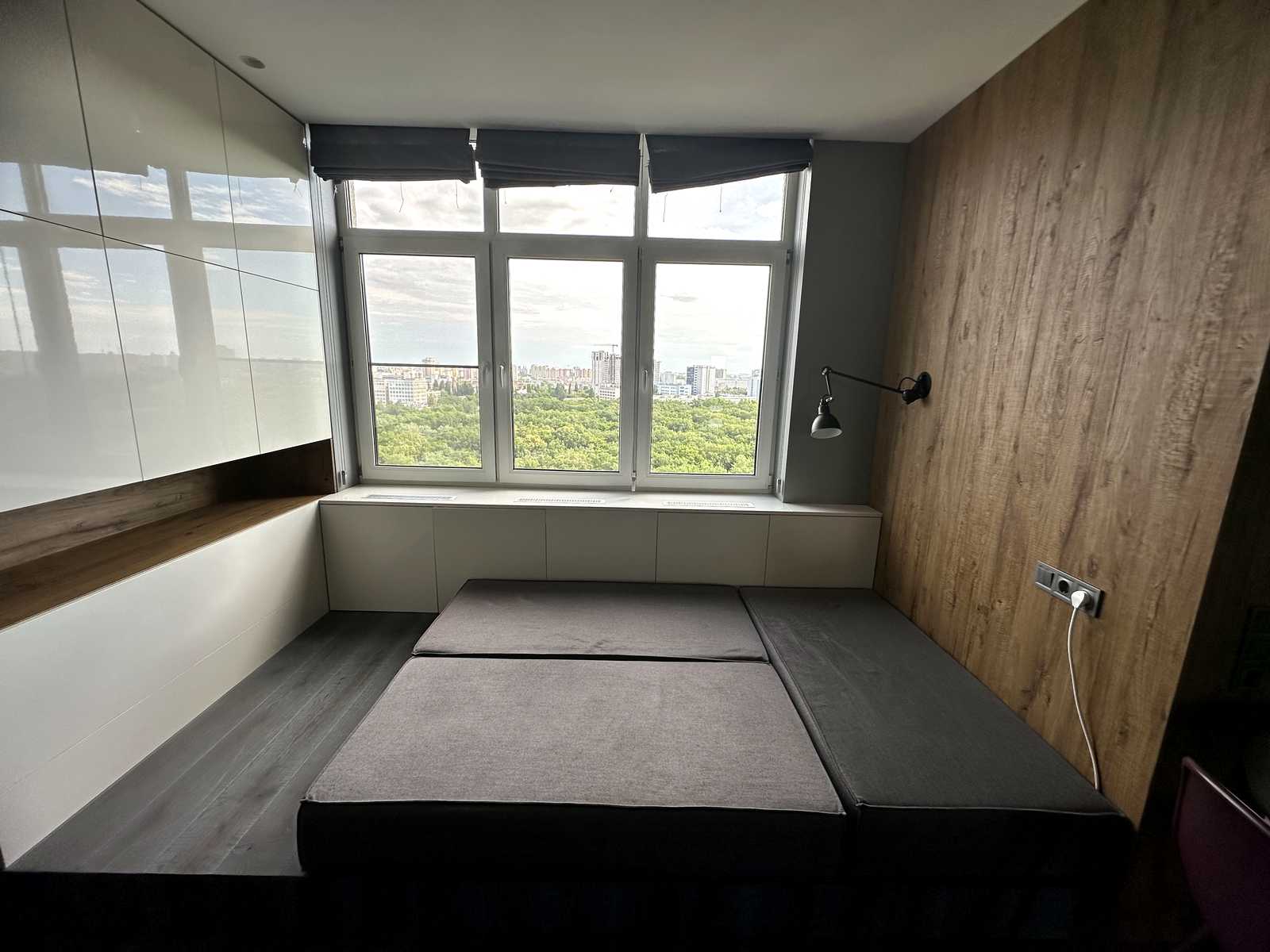 1801829378456119