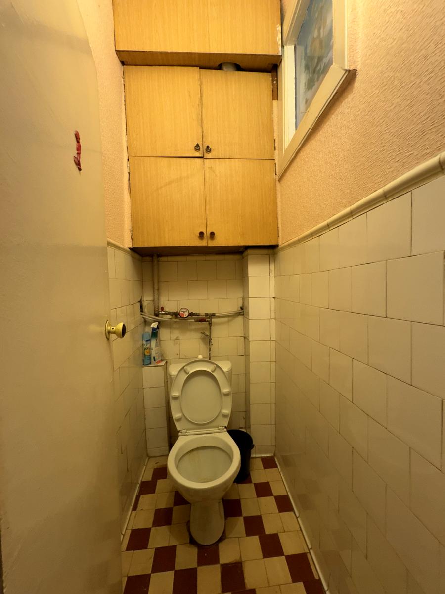 1818040057748129