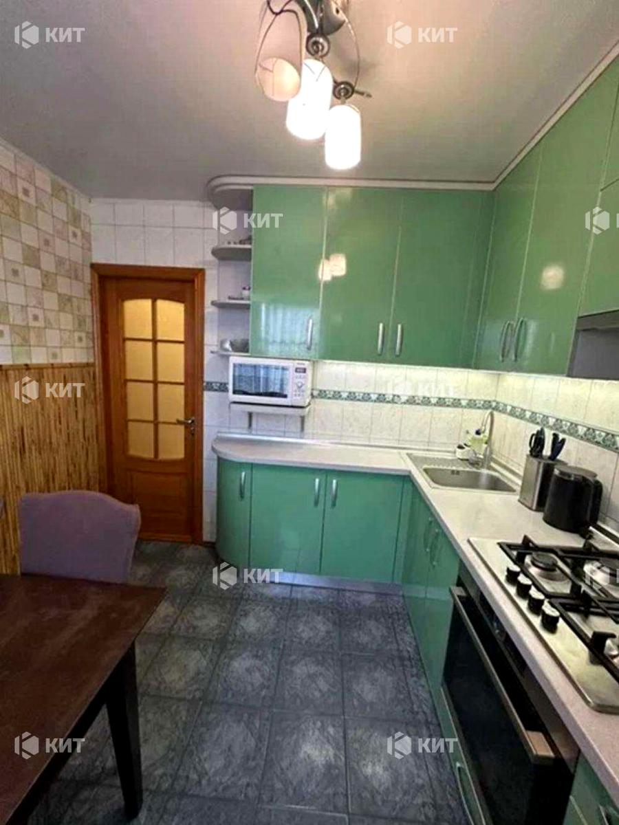 1834710584327130