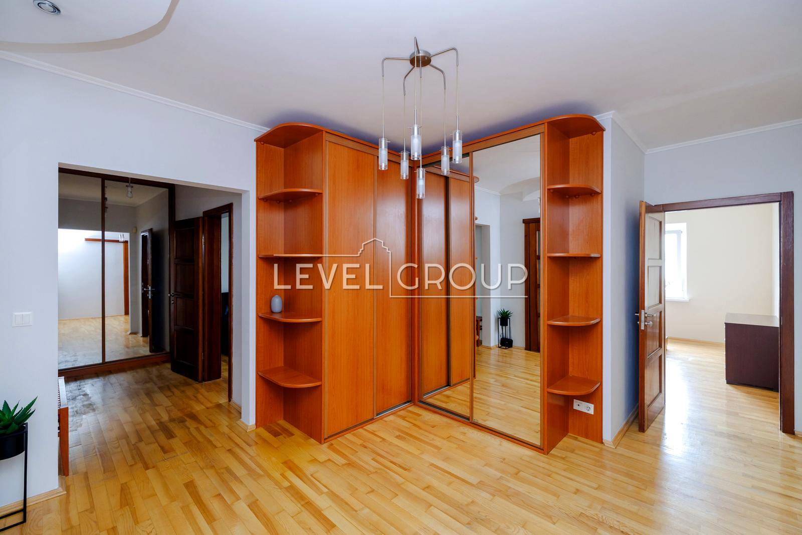 Багатокімнатна квартира за адресою вул. Ернста (площа 113,3 м²) - Atlanta.ua - фото 13