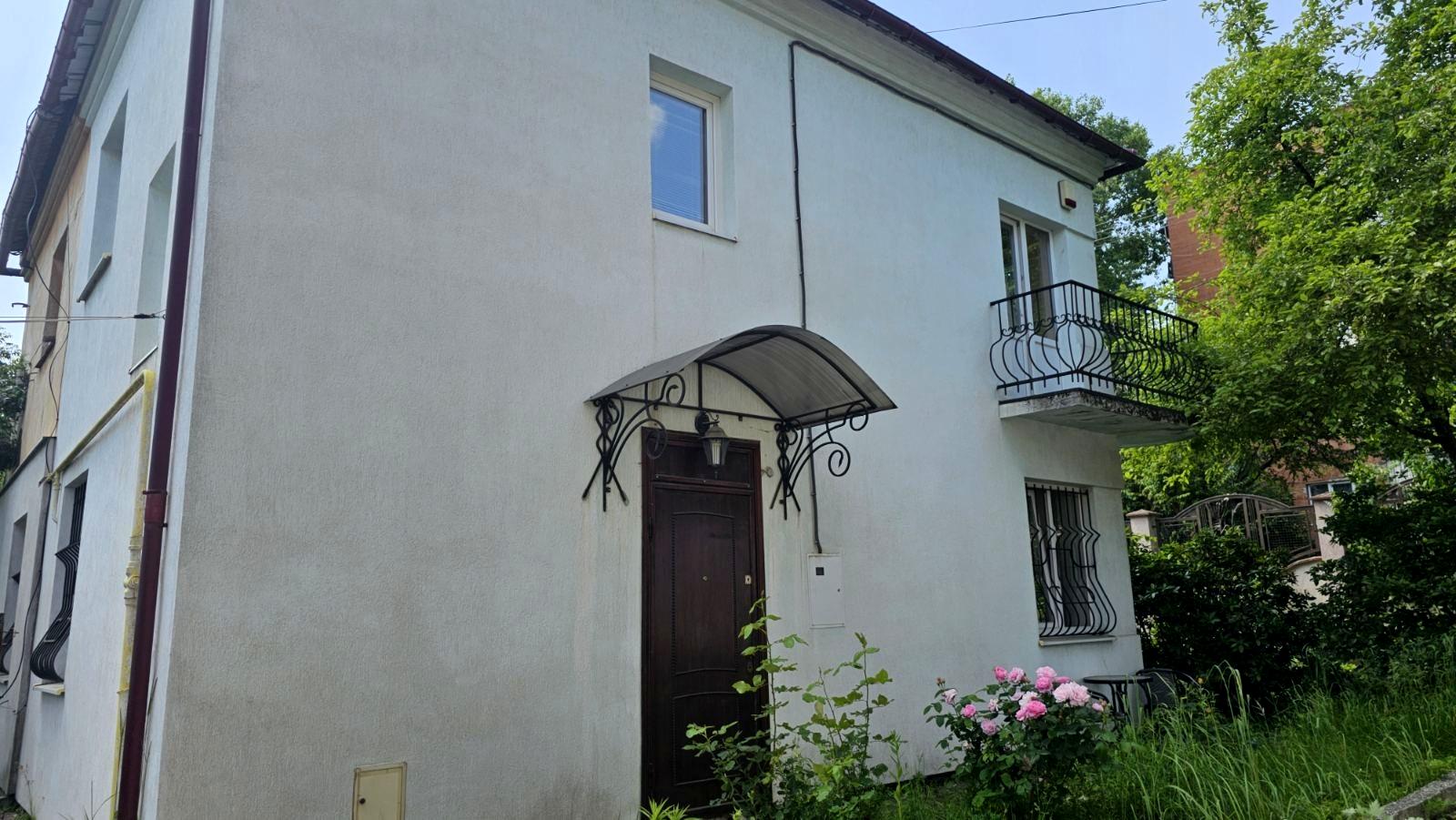 1834716195755135