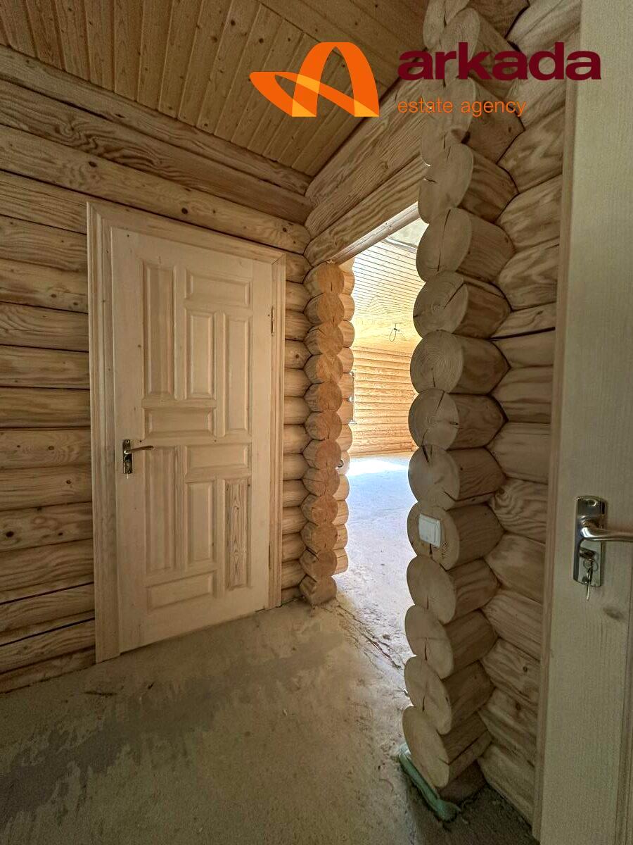1845607795278139