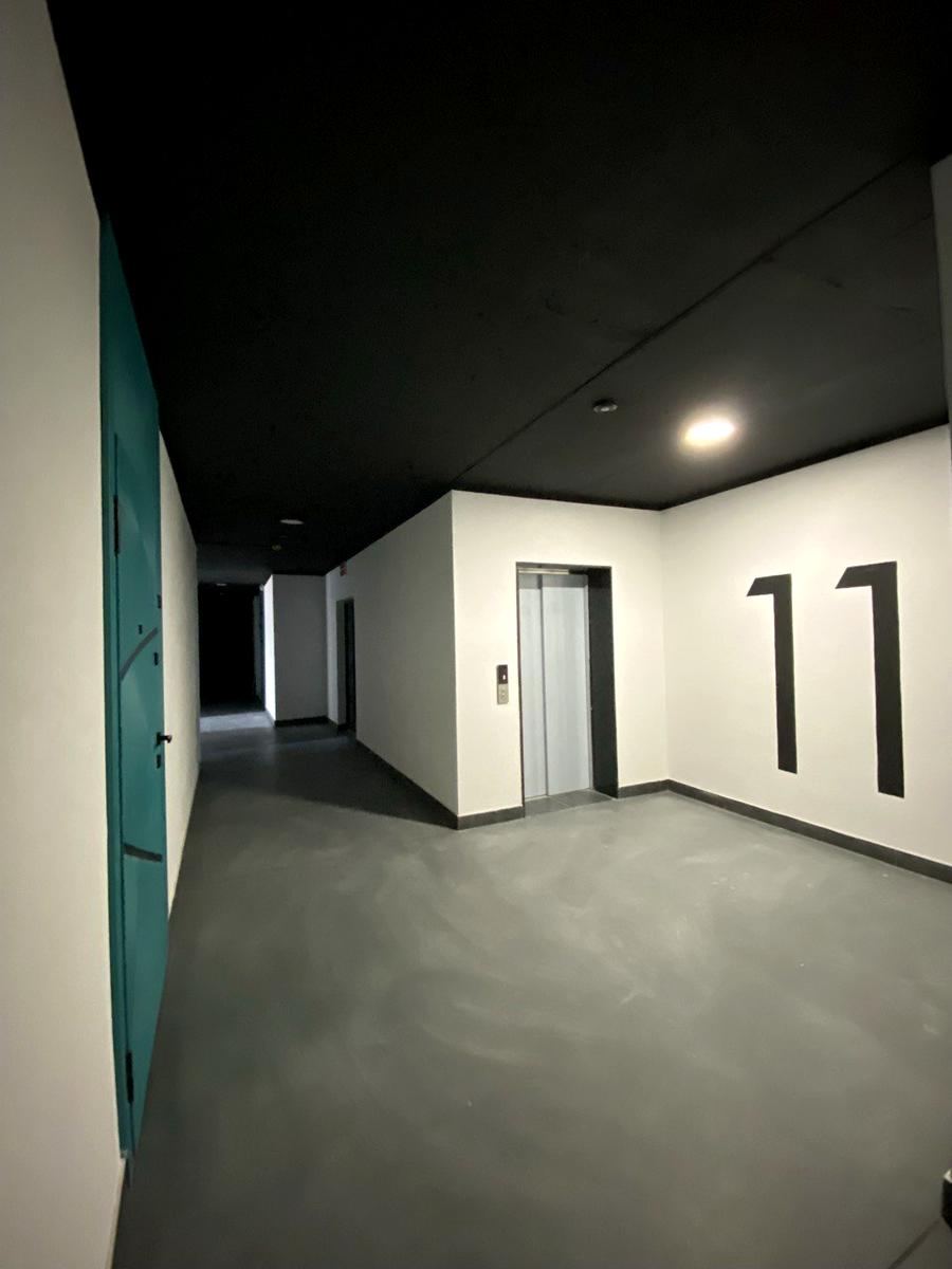 1842950843930140