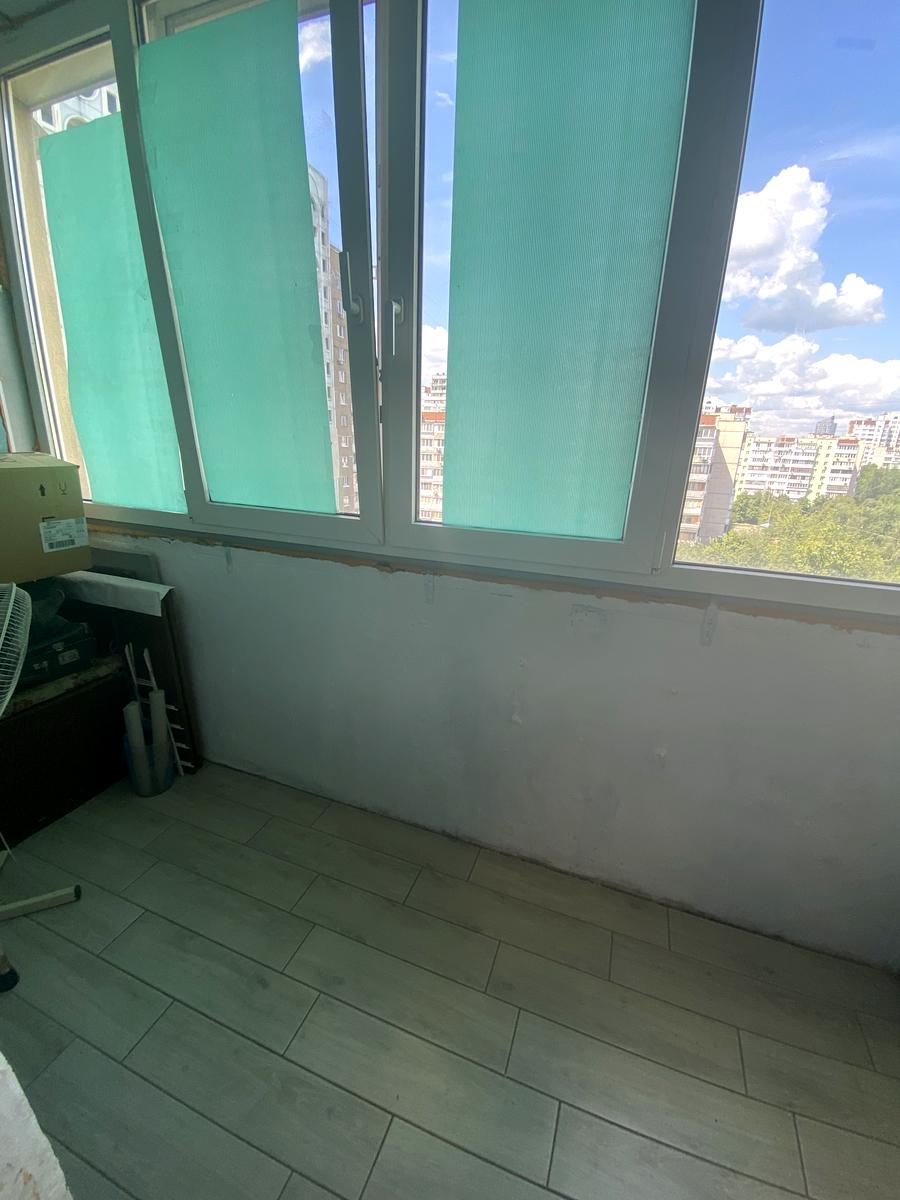 1806540814793155