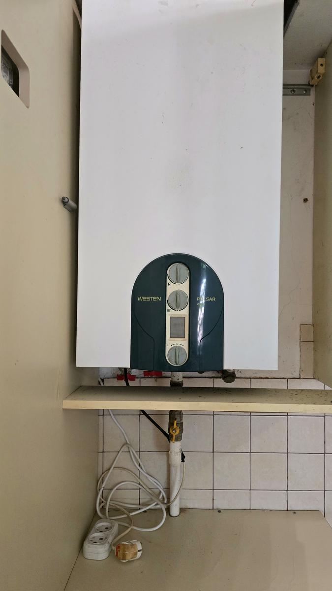 1833361232307155